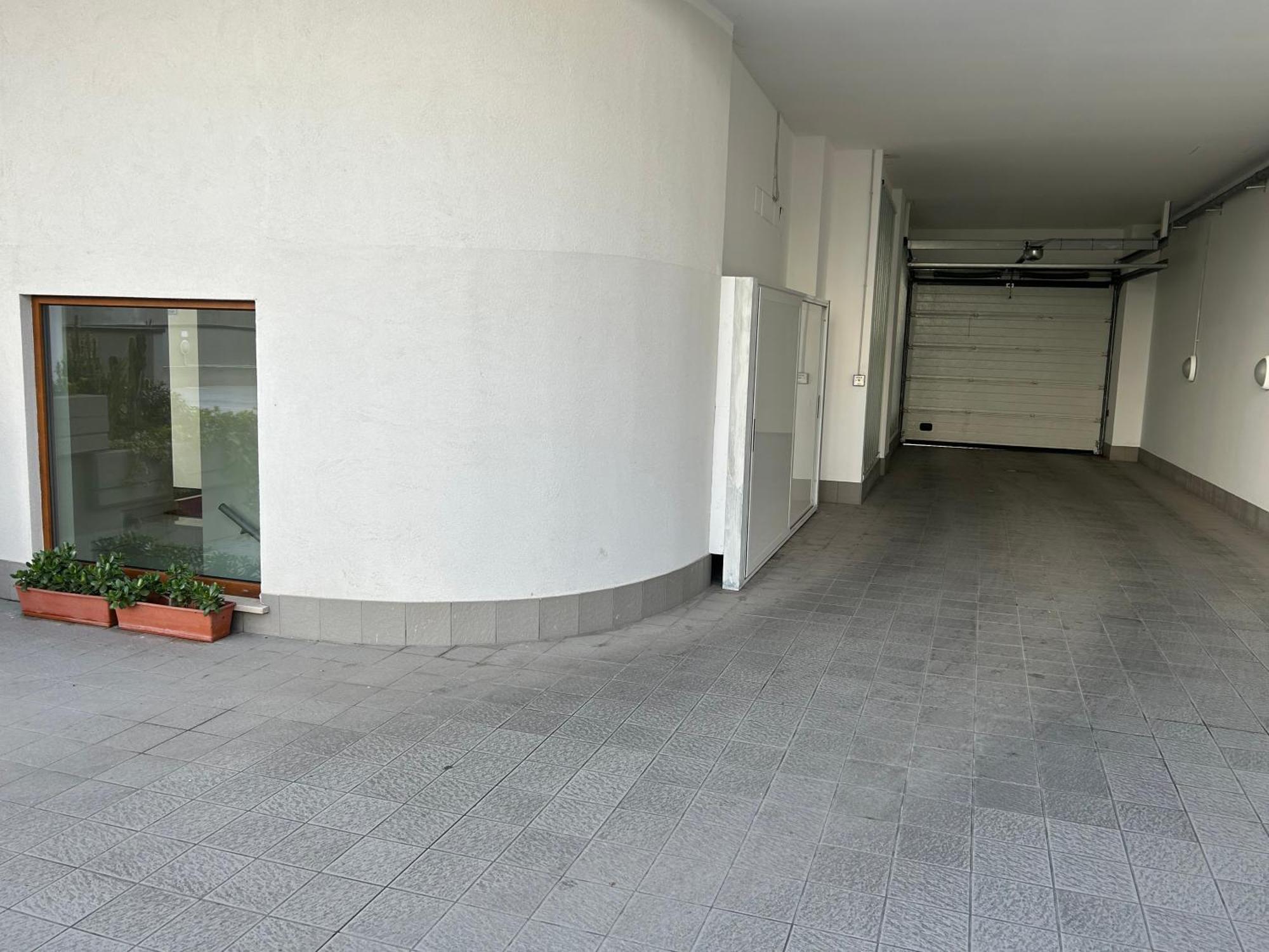 Central Modern Studio Bari Apartment Luaran gambar
